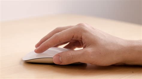 The psychological benefits of a comfortable magic mouse hand position